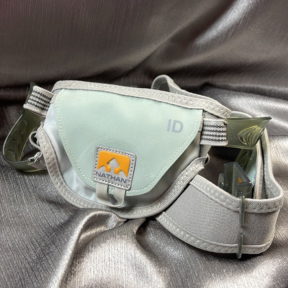 NATHAN RUNNING HYDRATION BELT Trail Mix Hydration Gray Adjustable Unisex - Picture 7 of 11